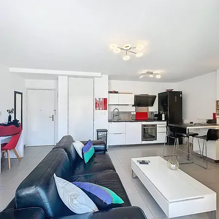 T2 Moderne Avec Grande Terrasse, Parking Et Proche - Ideal 2 A 4 Pers - Fr-1-770-19