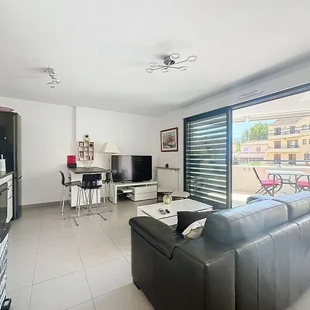 T2 Moderne Avec Grande Terrasse, Parking Et Proche - Ideal 2 A 4 Pers - Fr-1-770-19 公寓 *